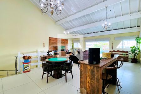 Casa de condomínio à venda com 500m², 6 quartos e 3 vagasÁrea Gourmet