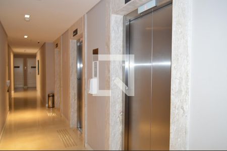 Apartamento para alugar com 59m², 2 quartos e 1 vagaElevadores