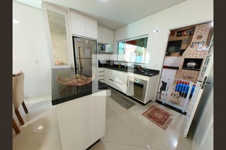 Casa à venda com 146m², 3 quartos e 4 vagasCozinha