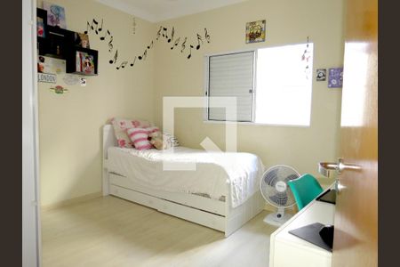 Casa à venda com 146m², 3 quartos e 4 vagasQuarto 2