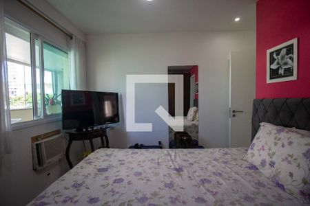 Apartamento à venda com 90m², 3 quartos e 2 vagas Apartamento à venda com 90m², 3 quartos e 2 vagasSuíte