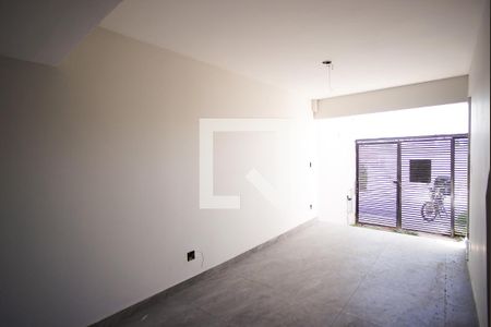 Casa à venda com 65m², 2 quartos e 1 vagaGaragem