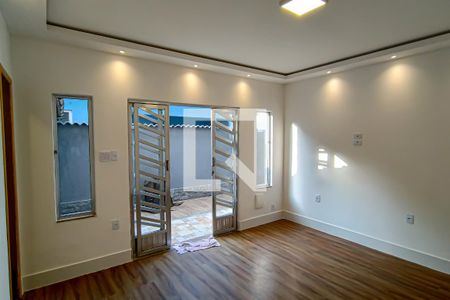 sala de casa para alugar com 3 quartos, 150m² em Taquara, Rio de Janeiro