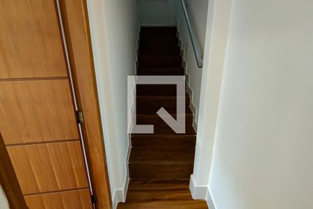 escada de casa para alugar com 3 quartos, 150m² em Taquara, Rio de Janeiro