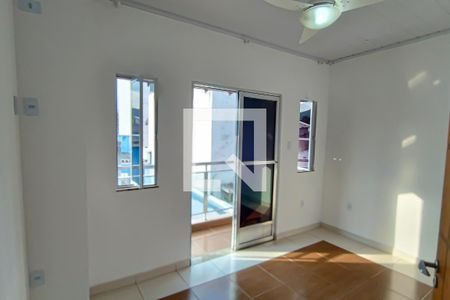 quarto 2 de casa para alugar com 3 quartos, 150m² em Taquara, Rio de Janeiro