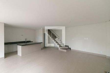 Sala/cozinha de casa à venda com 3 quartos, 183m² em Vila Cloris, Belo Horizonte