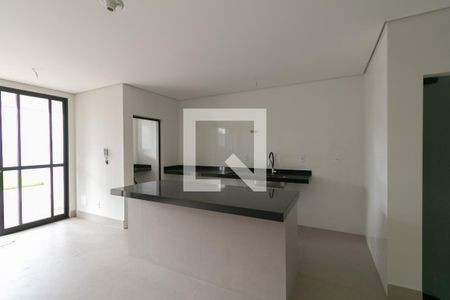 Sala/cozinha de casa à venda com 3 quartos, 183m² em Vila Cloris, Belo Horizonte