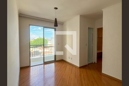 Sala de apartamento para alugar com 2 quartos, 50m² em Jardim Monjolo, São Paulo