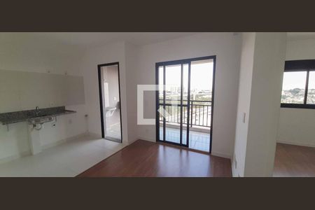 Sala de apartamento à venda com 2 quartos, 47m² em Ayrosa, Osasco
