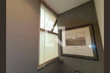 Apartamento à venda com 225m², 4 quartos e 1 vagaLavabo