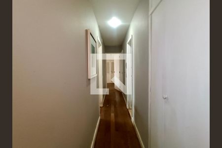 Apartamento à venda com 225m², 4 quartos e 1 vagaCorredor em 
