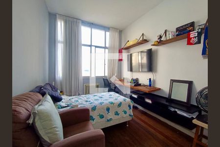 Apartamento à venda com 225m², 4 quartos e 1 vagaQuarto 2