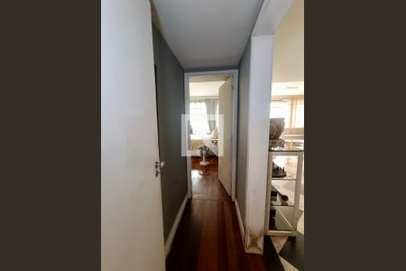 Apartamento à venda com 225m², 4 quartos e 1 vagaCorredor