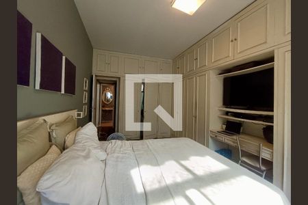 Apartamento à venda com 225m², 4 quartos e 1 vagaSuíte 1