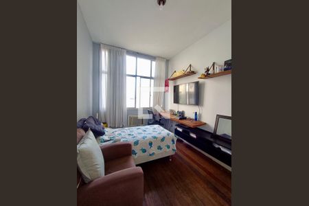 Apartamento à venda com 225m², 4 quartos e 1 vagaQuarto 2