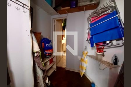 Apartamento à venda com 225m², 4 quartos e 1 vagaQuarto serviço