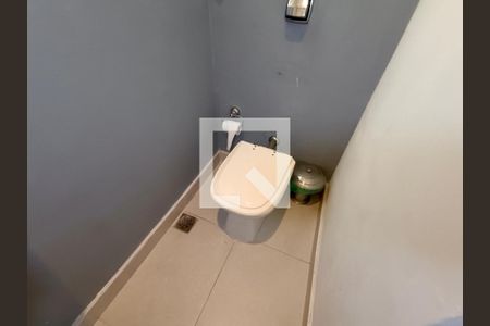 Apartamento à venda com 225m², 4 quartos e 1 vagaLavabo