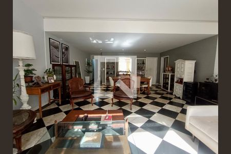 Apartamento à venda com 225m², 4 quartos e 1 vagaSala