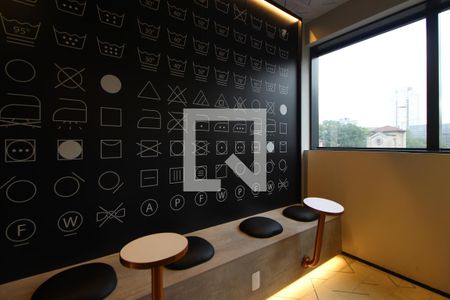 Studio para alugar com 21m², 1 quarto e sem vaga Studio para alugar com 21m², 1 quarto e sem vagaÁrea comum - Lavanderia