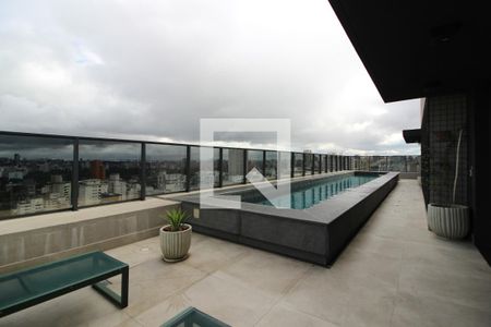 Studio para alugar com 21m², 1 quarto e sem vaga Studio para alugar com 21m², 1 quarto e sem vagaÁrea comum - Piscina