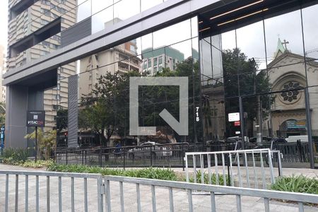 Studio para alugar com 21m², 1 quarto e sem vaga Studio para alugar com 21m², 1 quarto e sem vagaFachada