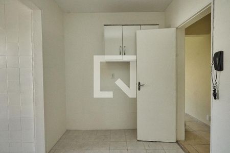 Apartamento à venda com 56m², 2 quartos e 1 vagaCozinha