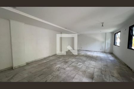 Apartamento à venda com 32m², 1 quarto e 1 vaga Apartamento à venda com 32m², 1 quarto e 1 vagaÁrea comum