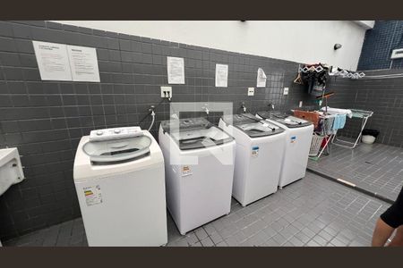 Apartamento à venda com 32m², 1 quarto e 1 vaga Apartamento à venda com 32m², 1 quarto e 1 vagaLavanderia