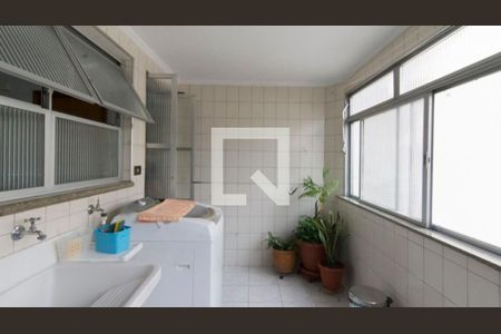 Apartamento à venda com 102m², 2 quartos e 1 vaga