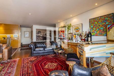 Apartamento à venda com 640m², 3 quartos e 4 vagas