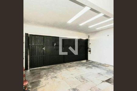 Casa à venda com 3 quartos, 120m² em Vila Madalena, São Paulo