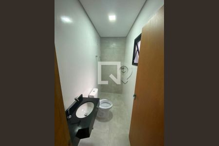 Casa à venda com 214m², 3 quartos e 4 vagas