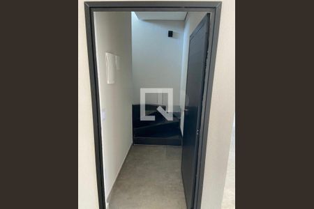 Casa à venda com 214m², 3 quartos e 4 vagas