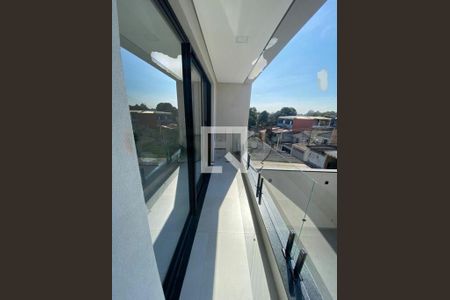 Casa à venda com 214m², 3 quartos e 4 vagas