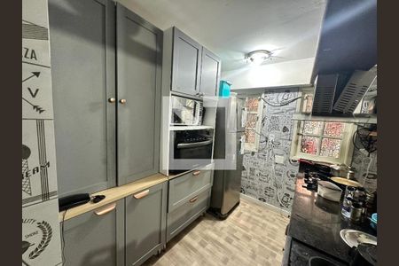 Casa de condomínio à venda com 60m², 2 quartos e 1 vaga Casa de condomínio à venda com 60m², 2 quartos e 1 vagaCozinha