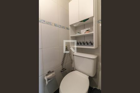 Casa de condomínio à venda com 60m², 2 quartos e 1 vaga Casa de condomínio à venda com 60m², 2 quartos e 1 vagaLavabo