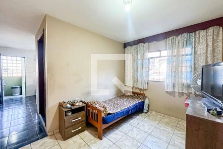 Sala de casa à venda com 4 quartos, 150m² em Jardim Carlu, São Paulo