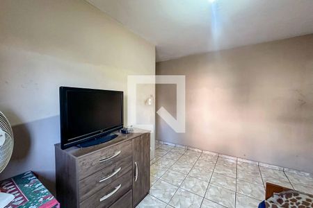 Sala de casa à venda com 4 quartos, 150m² em Jardim Carlu, São Paulo