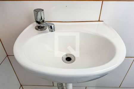 Casa à venda com 150m², 4 quartos e 4 vagas Casa à venda com 150m², 4 quartos e 4 vagasBanheiro