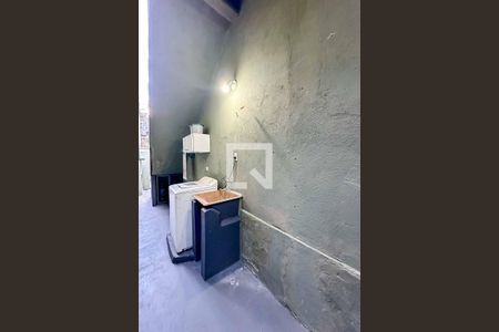 Casa à venda com 150m², 4 quartos e 4 vagas Casa à venda com 150m², 4 quartos e 4 vagasÁrea de serviço