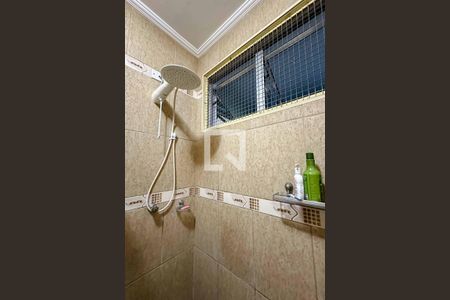 Casa à venda com 150m², 4 quartos e 4 vagas Casa à venda com 150m², 4 quartos e 4 vagasBanheiro