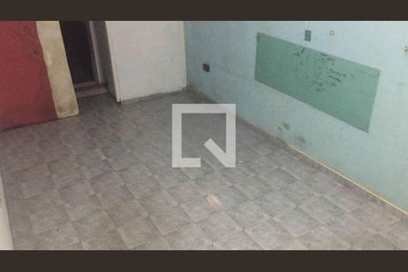 Casa à venda com 3 quartos, 240m² em Vila Moraes, São Paulo