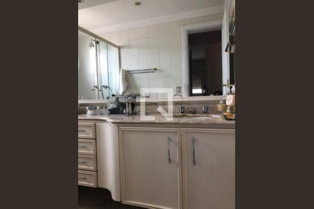 Apartamento à venda com 160m², 4 quartos e 3 vagas