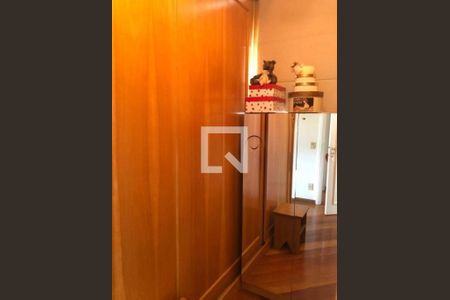 Apartamento à venda com 160m², 4 quartos e 3 vagas