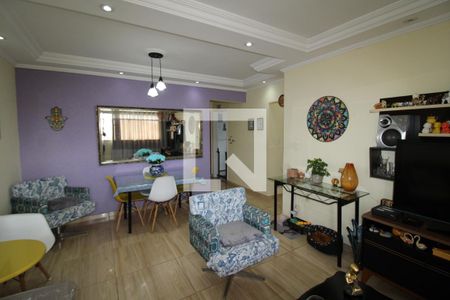 Apartamento à venda com 67m², 2 quartos e 1 vagaSala