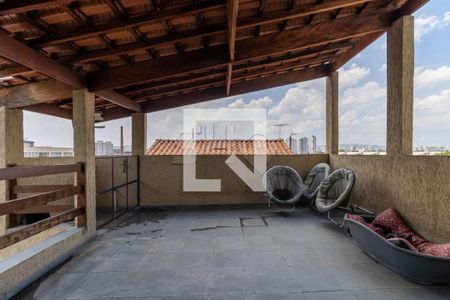 Casa à venda com 230m², 3 quartos e 2 vagas