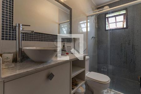 Casa à venda com 230m², 3 quartos e 2 vagas