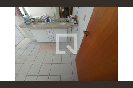 Casa à venda com 1040m², 4 quartos e 4 vagas
