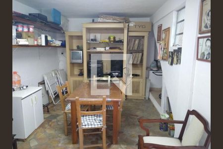 Casa à venda com 3 quartos, 200m² em Vila Anglo Brasileira, São Paulo