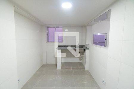 Casa para alugar com 35m², 1 quarto e sem vaga Casa para alugar com 35m², 1 quarto e sem vagaCozinha
